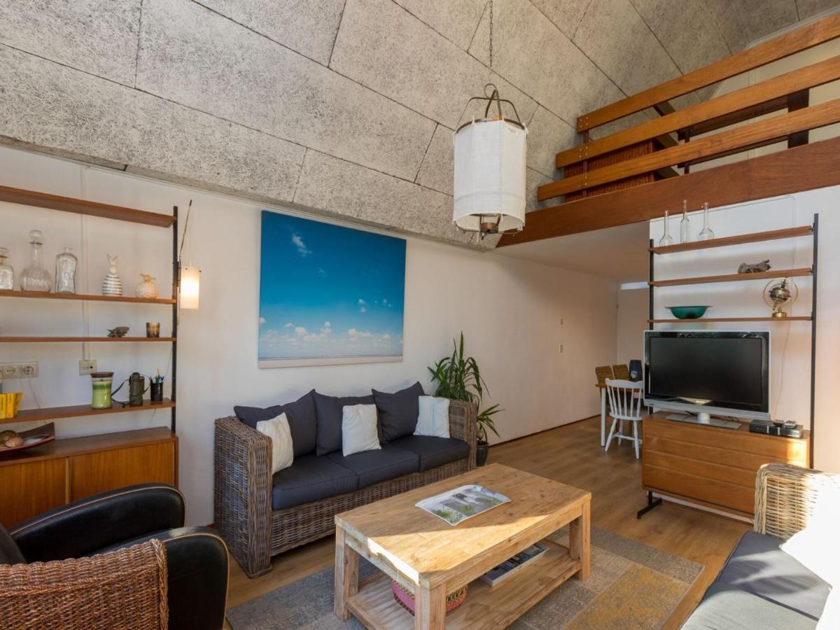 Completely Renovated Apartment Within Walking Distance Of フェーレ エクステリア 写真